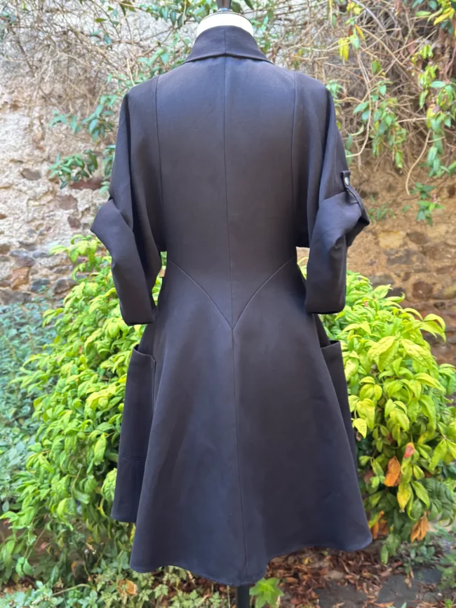 PIÈCE UNIQUE  -  Robe-manteau Plume taille 44/48 – Image 5