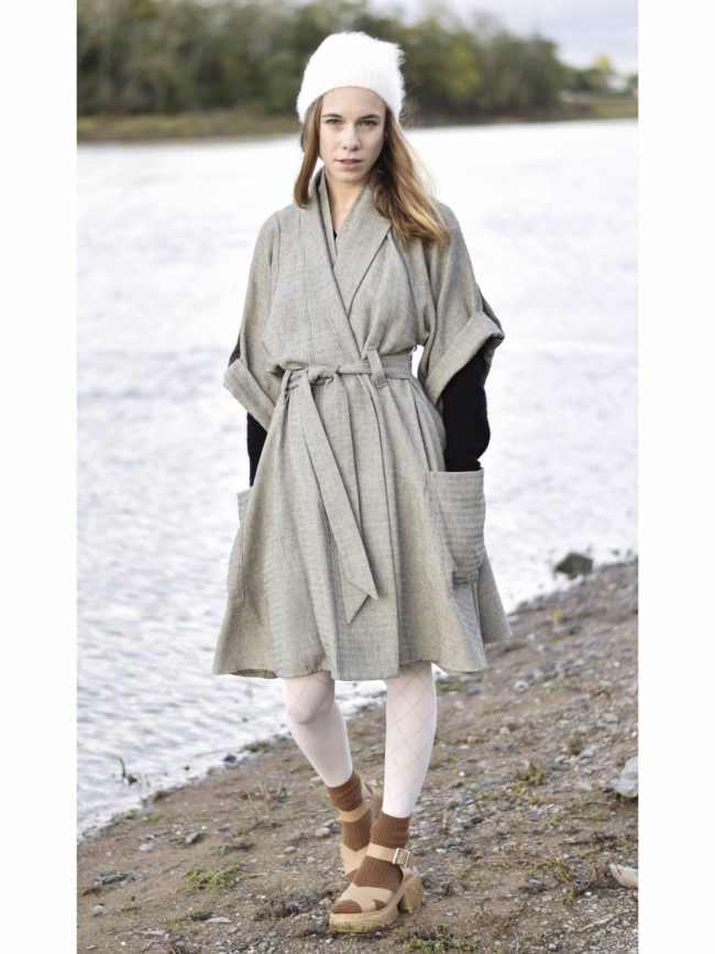 PIÈCE UNIQUE  -  Robe-manteau Plume taille 44/48 – Image 8