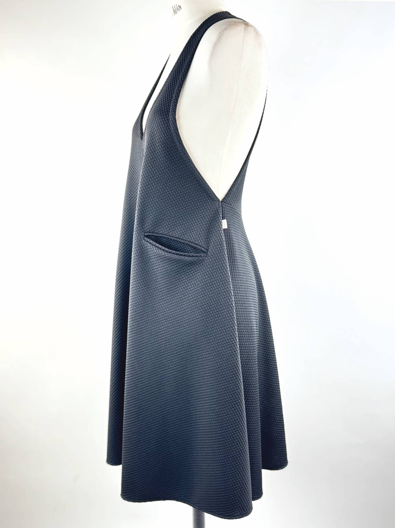 Robe en nid d’abeille poches passepoilées toute taille couleur au choix